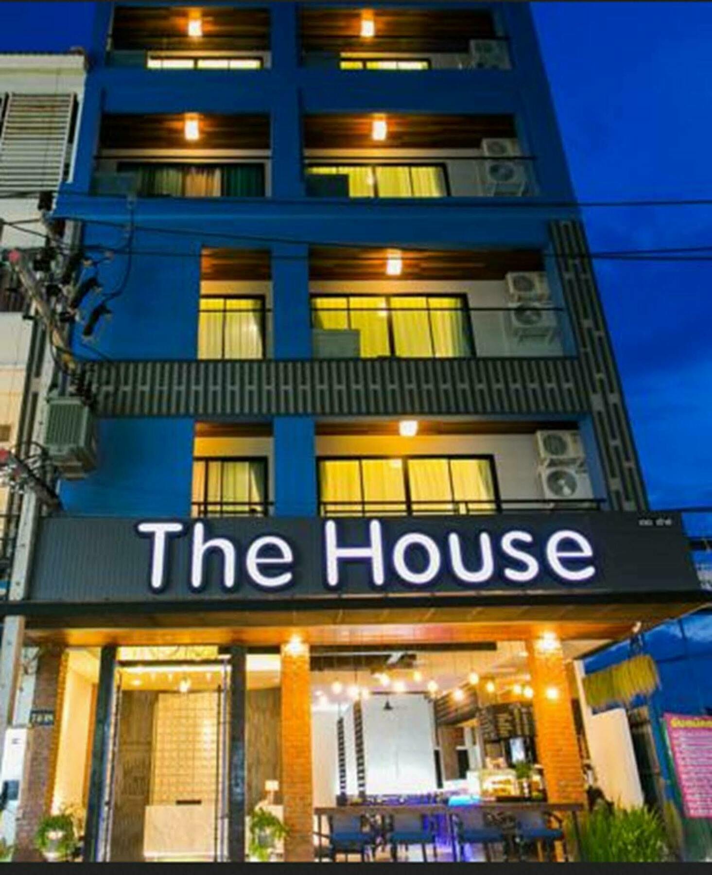 The House Patong Hotel Buitenkant foto